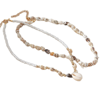 Colliers Faits à la Main Rétro Bohème Bijoux Escargot de Mer Coquillages Naturels Perles de Riz Chaîne Pendentif Coquillage pour Femmes Ras-du-Cou de Plage Accessoires