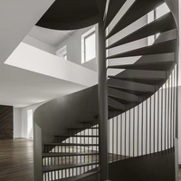 Escalier en colimaçon moderne en acier au carbone pour villa, style contemporain, marches en bois, pour intérieur, collection 2026, offre spéciale