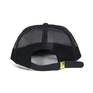 Precio bajo, venta al por mayor, lana, 5 paneles, bordado, logotipo personalizado, clásico, negro, sombrero de malla, ala plana, perfil bajo, transpirable, gorras de camionero antiguas - Product Image 4