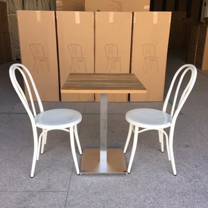 Sedia <span class=keywords><strong>Thonet</strong></span> in <span class=keywords><strong>Ferro</strong></span> Impilabile per Esterni con Cuscino Personalizzato, Colore Legno, per Ristoranti, Caffè, Matrimoni e Cerimonie in Giardino - Product Image 4