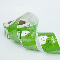 Étiquettes personnalisées imprimées résistantes au froid pour bouteilles de jus en vinyle, rouleaux d'étiquettes imperméables pour emballages de boissons, étiquettes de produits à marque privée