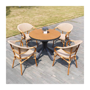 Set da Pranzo per Esterni in <span class=keywords><strong>Vimini</strong></span> Resistente alle Intemperie, Tavolo Rotondo in Vetro <span class=keywords><strong>e</strong></span> 4 Poltrone, Arredamento Rustico da Giardino - Product Image 3