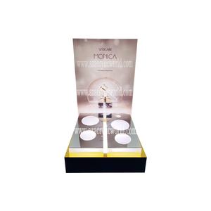 Exhibición cosmética acrílica personalizada con pantalla y luces LED - Product Image 3