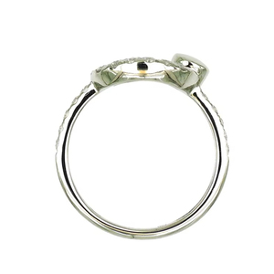 Anillo de oro blanco de 18 quilates con círculo abierto y diamantes pavé con detalles engastados en bisel, joyería minimalista de lujo para mujer - Product Image 1