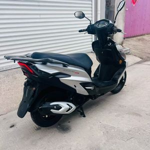 <span class=keywords><strong>Scooter</strong></span> a Benzina Usato Haojue USR125 con Iniezione Elettronica e Motore Raffreddato ad <span class=keywords><strong>Acqua</strong></span> Prodotto <span class=keywords><strong>in</strong></span> Cina - Product Image 5