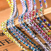 Chaîne de strass en gros d'usine, chaîne de cristal scintillante à coudre, chaîne à griffes en argent SS6-SS28, garnitures de diamants de 2mm-6mm pour vêtements et robes DIY