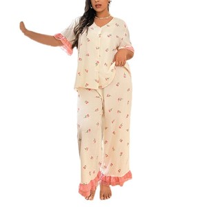 Set Pigiama Floreale Morbido e Comodo per <span class=keywords><strong>Donna</strong></span> <span class=keywords><strong>Taglie</strong></span> <span class=keywords><strong>Forti</strong></span>, Completo Due Pezzi Autunnale con Scollo a V e Bordi in Pizzo - Product Image 5