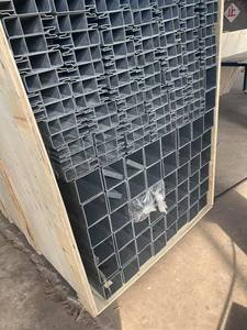 Plastik hitam pemakaian panjang, pagar kuda sekitar vinil pvc tinggi 5 kaki untuk pagar pertanian - Product Image 5