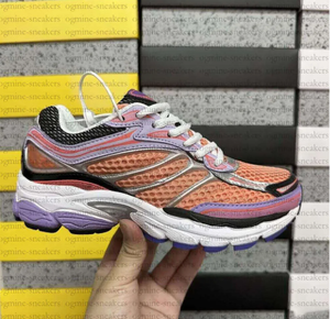 Designer Sauconny Omni 9 Outdoor Running Shoes Thick Sole Sneakers - Product Image 2
