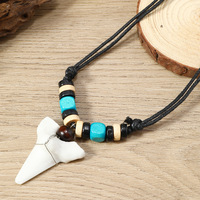 Accessoire de Collier Rétro Bohème d'Été pour Vacances, Perles en Bois Personnalisées à Dents de Requin, Tendance Surf