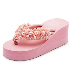 Sandálias de cunha antiderrapante frisadas das mulheres flip-flops para desgaste exterior - Product Image 6