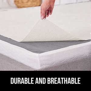 Tapis antidérapant en PVC pour matelas, facile à poser, fabriqué à la machine - Product Image 2