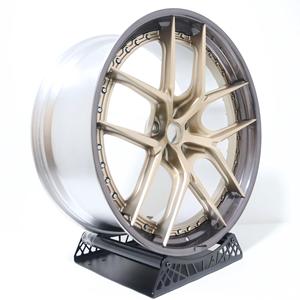 Cerchi in Lega di Alluminio Forgiati Personalizzati da 18-22 Pollici, Cerchioni a Profilo Ribassato per Mercedes Benz, BMW, Tesla Model 3 Y, Range Rover, Alphard - Product Image 3