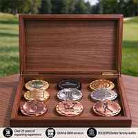 Marqueur de balle de golf OEM en gros 38 mm, émail souple, personnalisable avec logo, en alliage de zinc à bord martelé