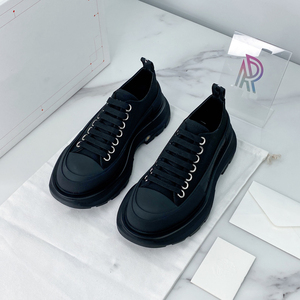 Nueva fábrica que vende al por mayor zapatos deportivos casuales de plataforma para hombre y mujer, de alta calidad, lujosos y a la moda. - Product Image 2