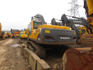 Excavatrice Volvo EC290 d'occasion avec une capacité de 29 tonnes et de faibles heures de travail Composants essentiels en bon état en vente à bas prix - Product Image 4