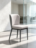 Chaise de salle à manger en fer forgé, style luxe léger, simple et moderne, avec dossier en cuir souple, pour la maison et le restaurant, mobilier domestique polyvalent