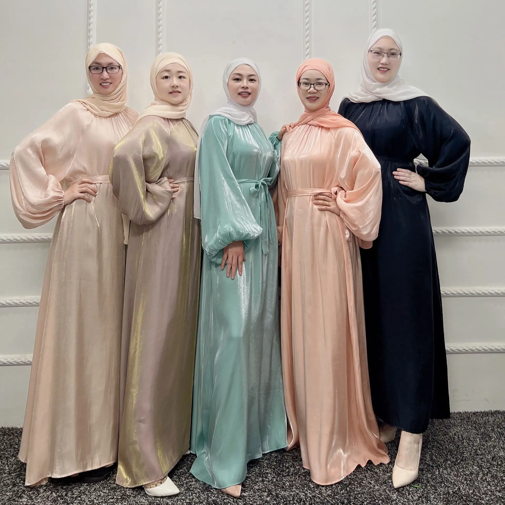 2022 도매 좋은 디자인 겸손한 이슬람 의류 여성 두바이 시니 폴리 에스터 이슬람 드레스 Abaya