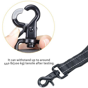 Correa Elástica Reflectante para Perro OEM de 2.5X120Cm, Tamaño Mediano, con Abrazadera Metálica para Pasear Mascotas - Product Image 4