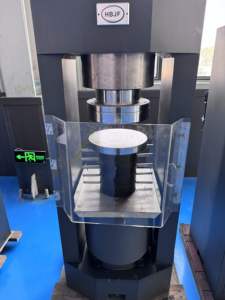 Machine d'essai de compression manuelle à affichage numérique 2000KN pour béton avec logiciel de génération automatique de métadonnées inclus - Product Image 4