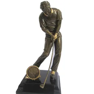 Estátua de pedra de resina do golfer do homem bronze, estatueta personalizada da resina do poliresina