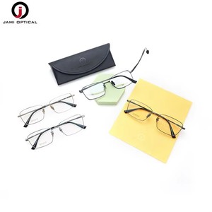 Lunettes en titane légères, branches flexibles, logo personnalisé, montures <span class=keywords><strong>de</strong></span> lunettes pour hommes - Product Image 6