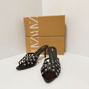 ZA2026 Nouveauté Printemps-Été Mules à <span class=keywords><strong>talon</strong></span> aiguille, bout pointu, à enfiler, ornées de strass dorés brillants, laminées, de haute qualité - Product Image 5