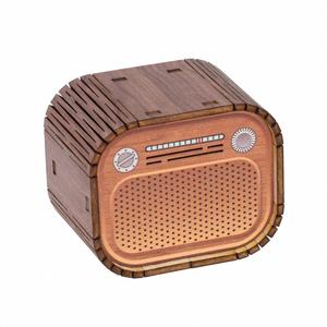 Wholesale Creative Retro Pattern Wooden Wind-Up Music <b>Box</b>, Mini Tabletop Decor, Unique Aesthetic Home Accent for Living Room - Product Image 2