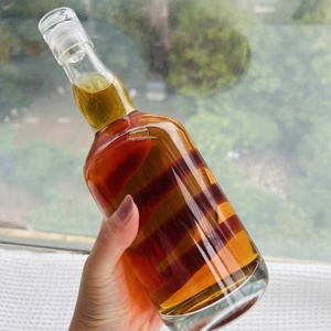 Bouteilles <span class=keywords><strong>de</strong></span> vin en verre rondes vides <span class=keywords><strong>de</strong></span> 500 ml (16 oz) avec bouchon en verre rechargeable pour le claret, le porto, la tequila - Product Image 1