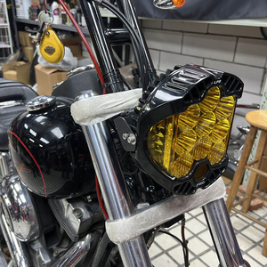 Kit combinado de soporte de luz auxiliar LED de montaje de barra 3,5 universal fácil de instalar para Harley Road <span class=keywords><strong>King</strong></span> Dyna Softail Street <span class=keywords><strong>Bob</strong></span> - Product Image 6