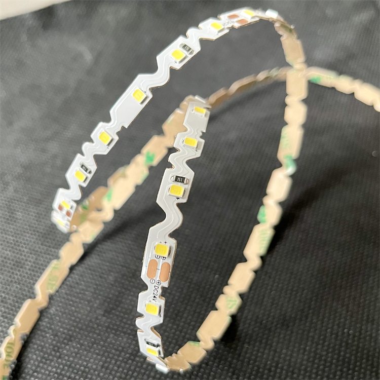 SMD2835 72leds/m DC12/24V Flexible LED Light Strip Decoration Indoor and Outdoor
