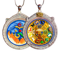 Pendentif FYC Neuf Palais Huit Trigrammes Grande Complétitude Gau Box Thangka Peint à la Main 3D Tsatsa Alliage Nouveau Style Chinois