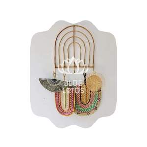 Abanico de Mano de Pasto Marino, Ligero y Natural - Product Image 1