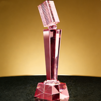 Trophée de chant en cristal K9 rouge personnalisé avec logo, pour concours de microphones et de présentateurs, vente en gros, haute qualité