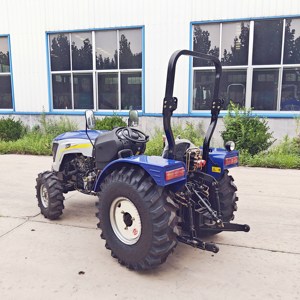 Tracteur agricole 4x4 série TE 25-75 CV, conception à plancher plat - Product Image 5