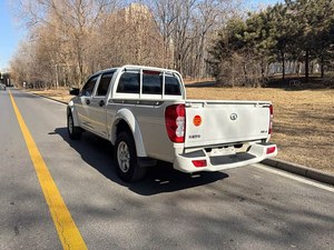 Fengjun 5 2021 2.0T diesel 2 roues motrices, pick-up double cabine ultra-pratique, véhicule très vendu de la marque automobile chinoise - Product Image 3