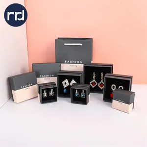 RR Donnelley China Manufacturer Shipping Box Custom Printing Logo Custom Luxury Jewelry Packaging Cosmetic Cardboard Box