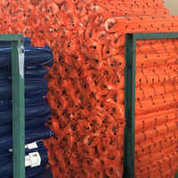 Stabilisateur de broderie en polyester 100% avec adhésif thermocollant détachable à deux sens