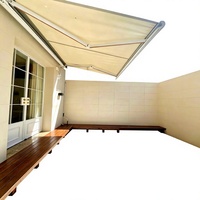 Auvent à bras courbé entièrement enroulable, auvent de terrasse rétractable résistant au vent avec inclinaison réglable, protection contre toutes les intempéries