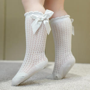 Gran oferta de calcetines de malla con lazo para bebé, calcetines de malla hasta la rodilla de alta calidad de verano para niñas pequeñas, calcetines transpirables con lazo para niños pequeños - Product Image 5