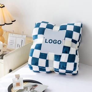 Couverture personnalisée pour bébé avec nom, jeté doux en flanelle sur mesure pour enfants et tout-petits, cadeau unique et personnalisé pour nouveau-né - Product Image 3