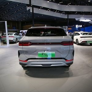 BYD Song PLUS EV 2025, SUV Eléctrico de Lujo con 520 km de Autonomía, Características Avanzadas, Combustible Híbrido, Volante a la Izquierda, Batería de Litio Individual - Product Image 5