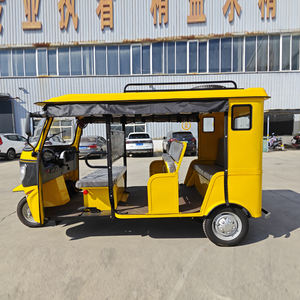 Rickshaw à essence d'<span class=keywords><strong>occasion</strong></span> à vendre, Bajaj à <span class=keywords><strong>trois</strong></span> <span class=keywords><strong>roues</strong></span> - Product Image 4