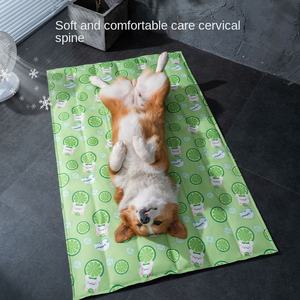 Sommer kühlung PVC Pet Ice Mat Nicht klebriges Haar Bedrucktes Tier muster Gel Bett für Hunde und Katzen für den Sommers chlaf - Product Image 4