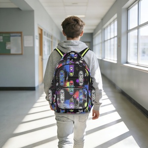 กระเป๋าเป้สะพายหลังพีวีซีใสกันน้ำลายกราฟฟิตีสุดฮิต ทนทาน น้ำหนักเบา ความจุเยอะ เหมาะสำหรับกิจกรรมสันทนาการและกีฬา - Product Image 5