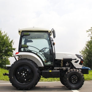 Tracteurs AC Cab Safety-First avec pompe à engrenages durable, roulements 4*4 4wd 50hp 60hp 70hp Micro Tracteur - Product Image 2