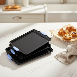 Offre Spéciale : Ensemble de 3 Plaques de Cuisson Antiadhésives avec Poignées en Silicone, en Acier Carbone, pour Four et Multi-usages - Product Image 1