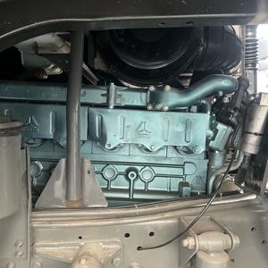 Camión Volquete SINOTRUK HOWO 8x4 de 30 Toneladas, 371hp, Euro 2, Dirección Derecha, Diésel, Usado, en Venta - Product Image 3