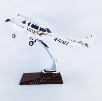 28cm Cessna 172 Skyhawk Skylane Populaire Résine Avion Modèle Privé Étudiant Formation Combattant Avion Modèles Cadeau