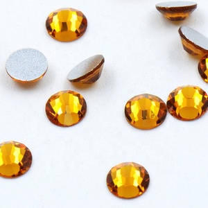 SS20 cristal clair dos plat sans Hotfix argent déjoué dos strass pour robe - Product Image 4